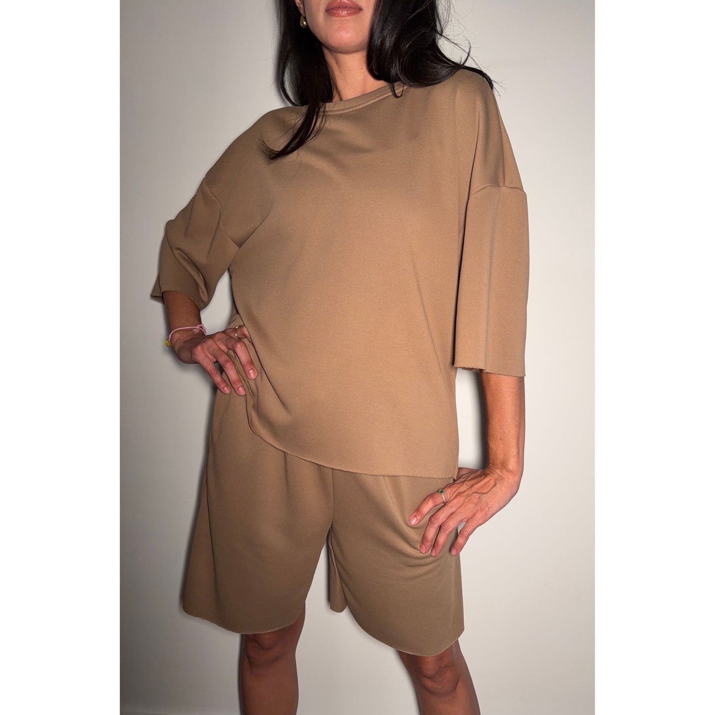 Essential Box Tee Taupe